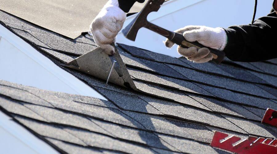 Professional residential roofers in Milford, TX